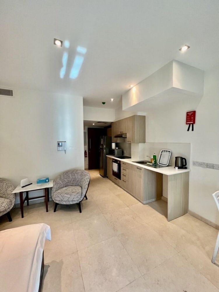 Luxury Studio, Balcony, Sea View