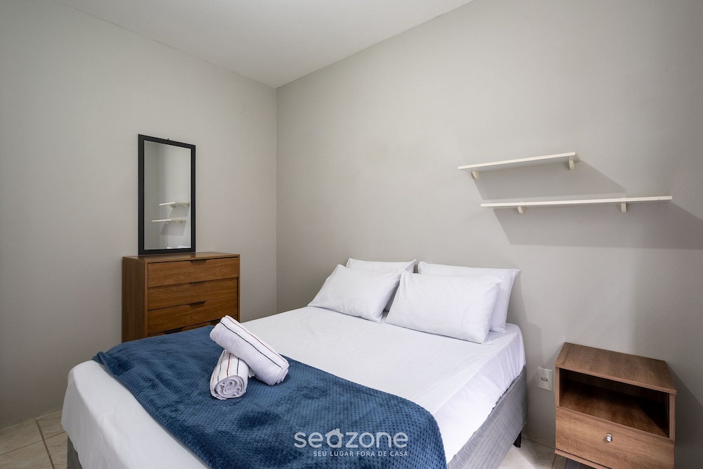 Basic Apartment photo 1