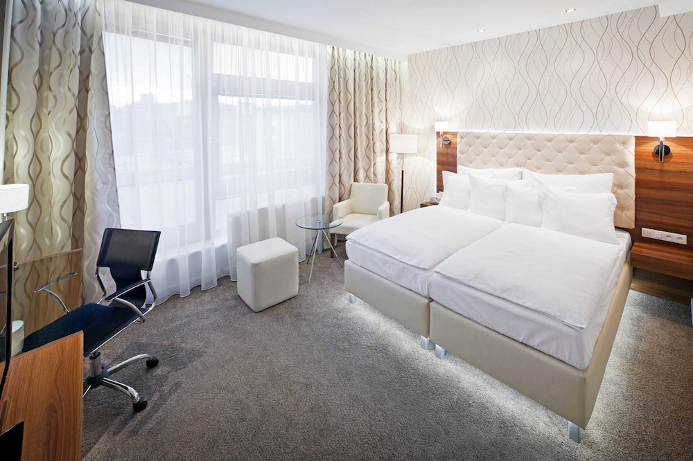 Room photo 3