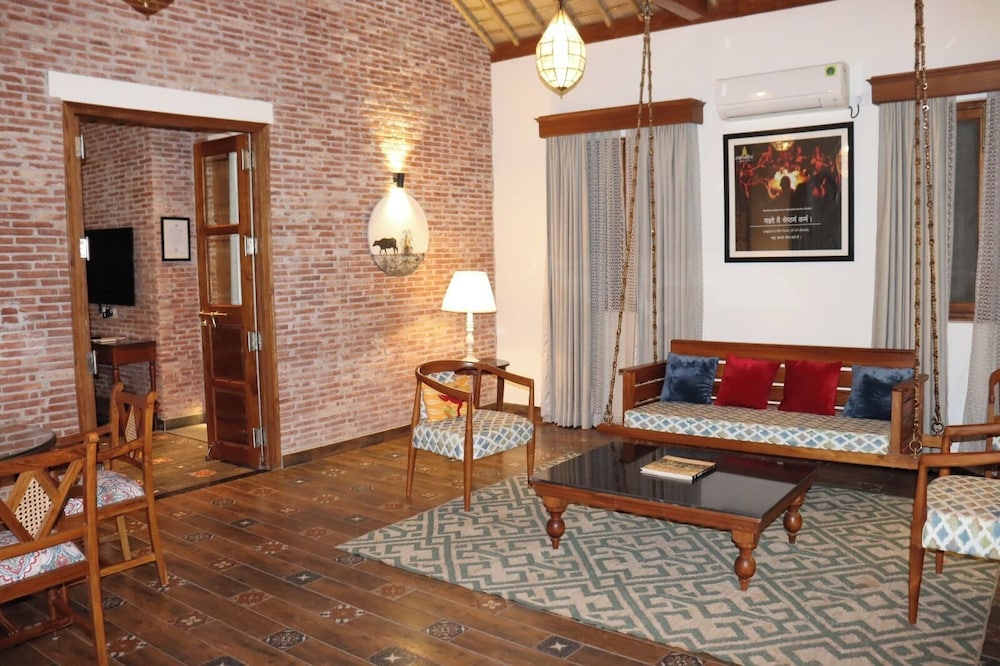 Royal Suite, Resort View