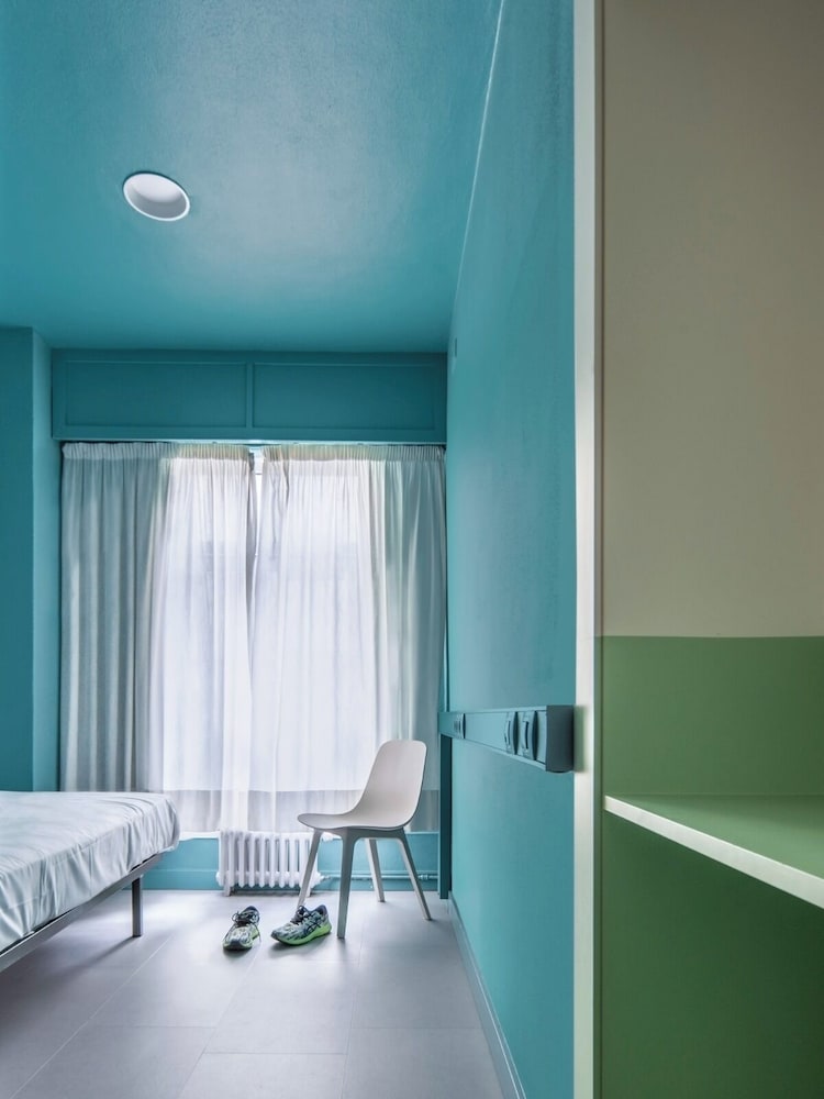 Basic Single Room photo 3