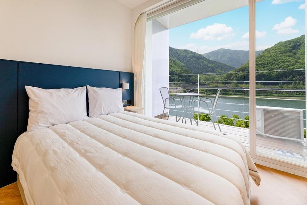 Basic Room, 1 Bedroom (Rose(River View)) - Photo 8
