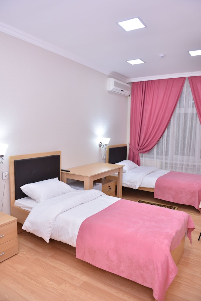 Standard Single Room, Garden View