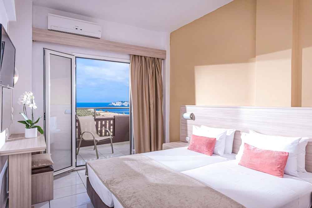 Double Room, Garden or Side Sea View, Annex Building - Photo 1