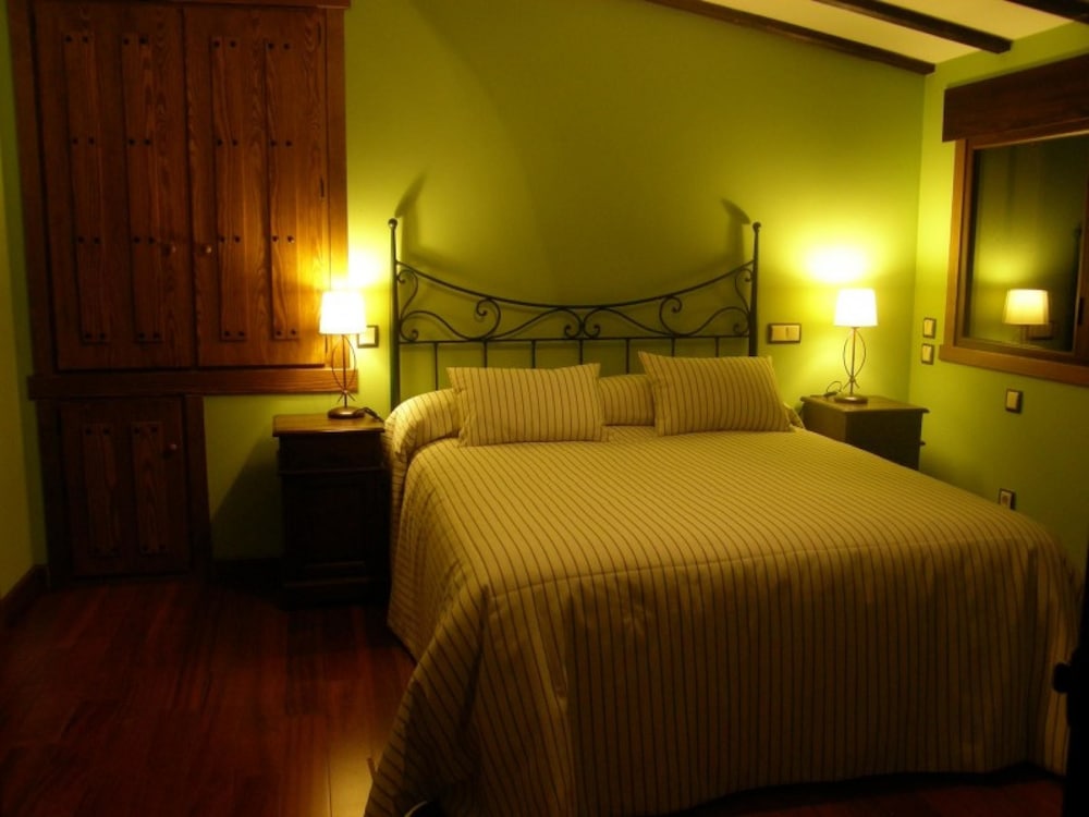 Gallery Double Room