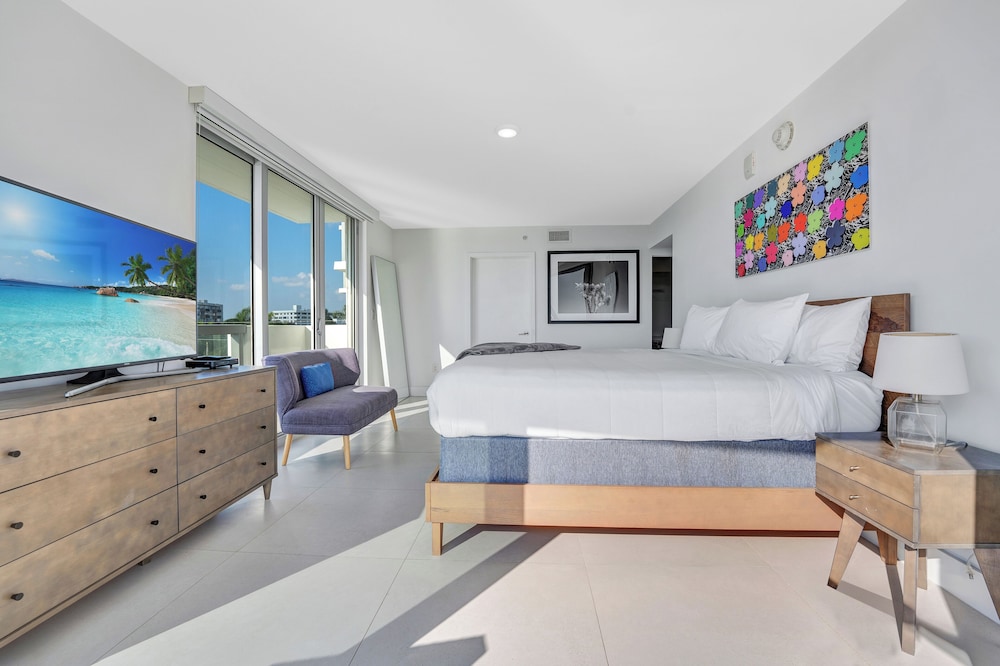 Condo photo 1