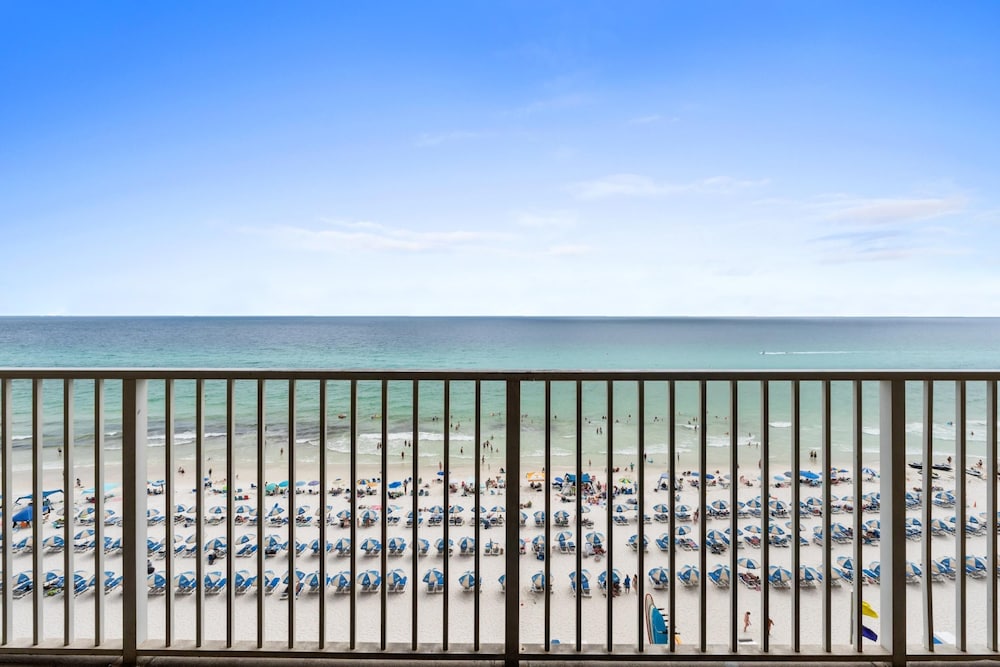 Condo, 2 Bedrooms, Ocean View (710)