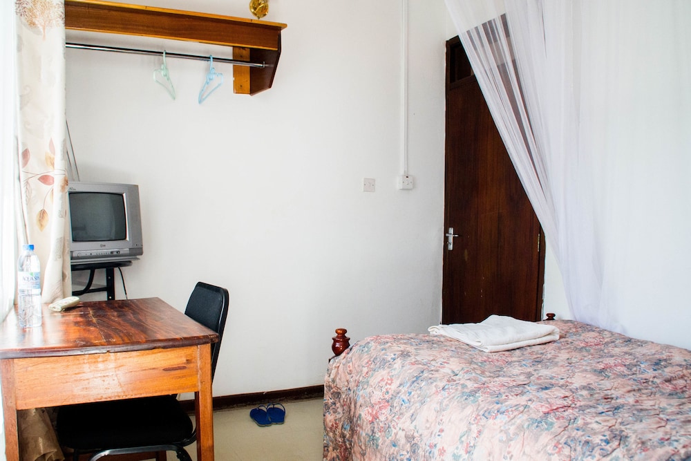 Standard Single Room photo 2