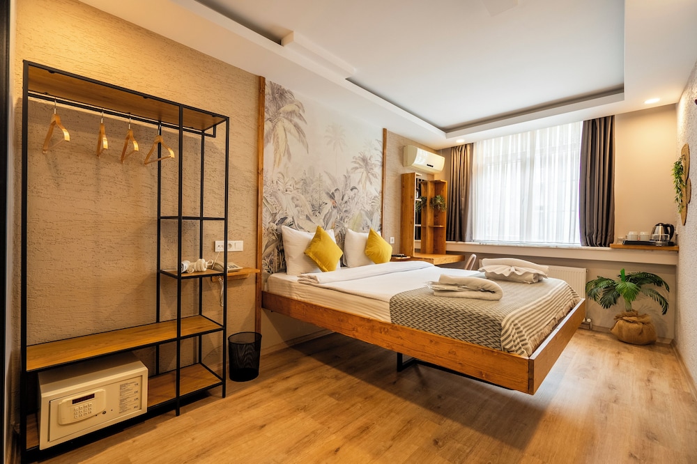 Comfort Room photo 1