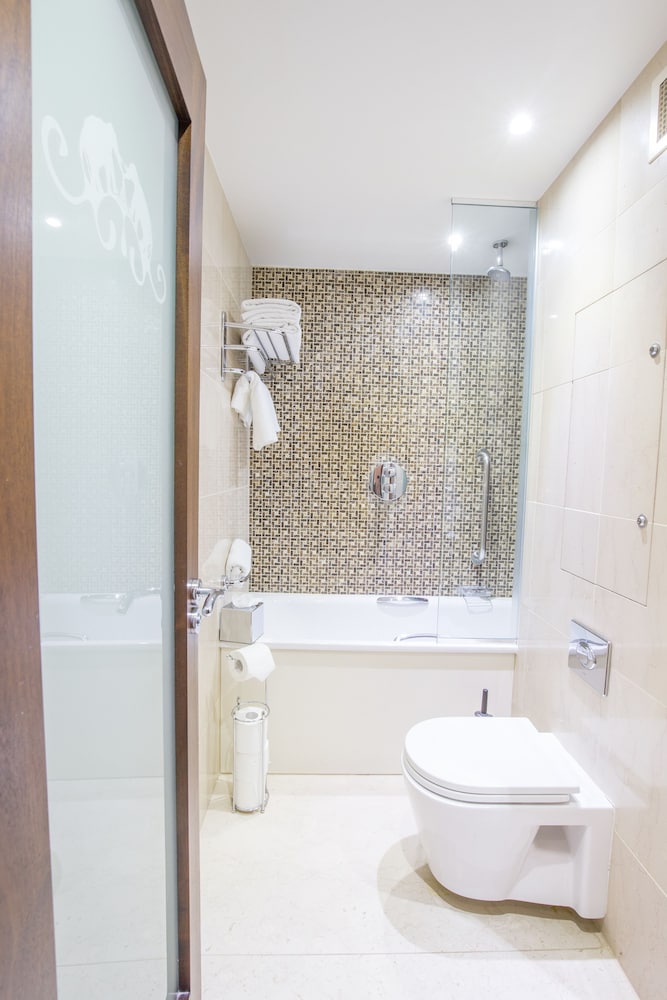 Junior Suite, 1 Queen Bed (Duplex, Living Room)