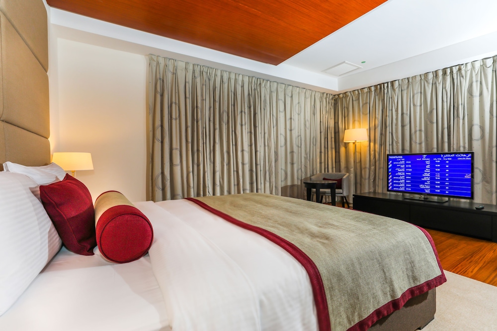 Executive Suite, 1 King Bed photo 3
