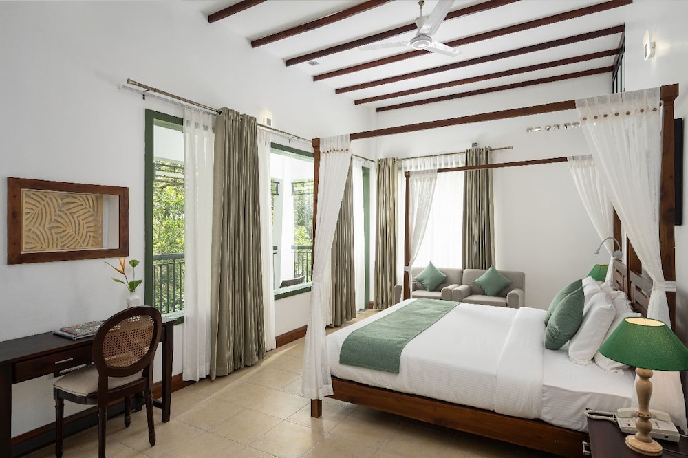 Deluxe Suite, Balcony, Garden View photo 3