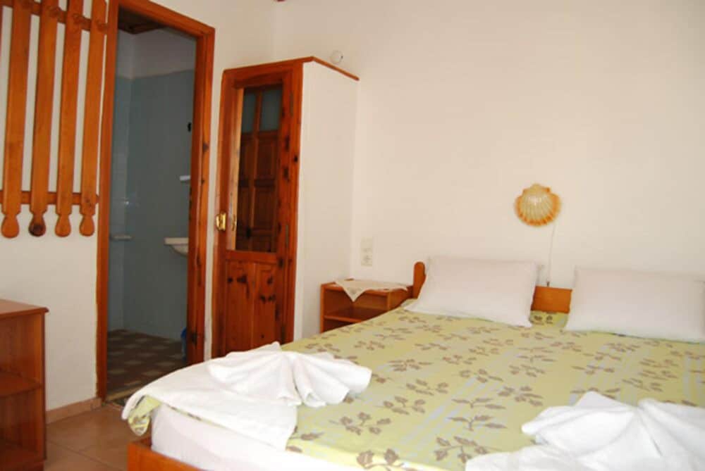 Standard Double Room photo 1