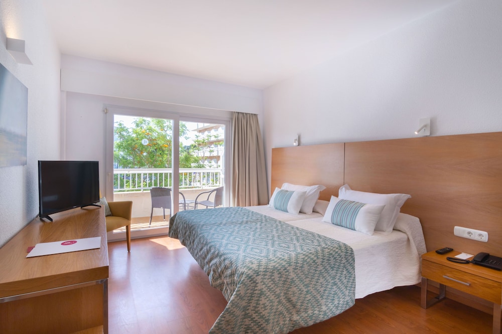 Double Room, Balcony - Photo 1