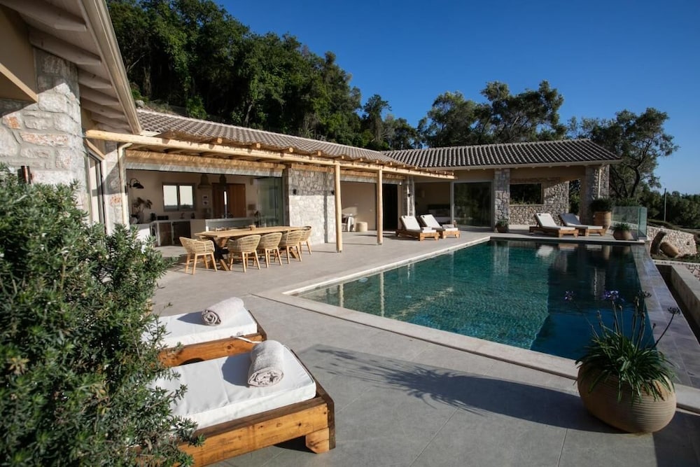 Villa Elysium Parga Luxury Detached Property in Private Grounds, 사진 9