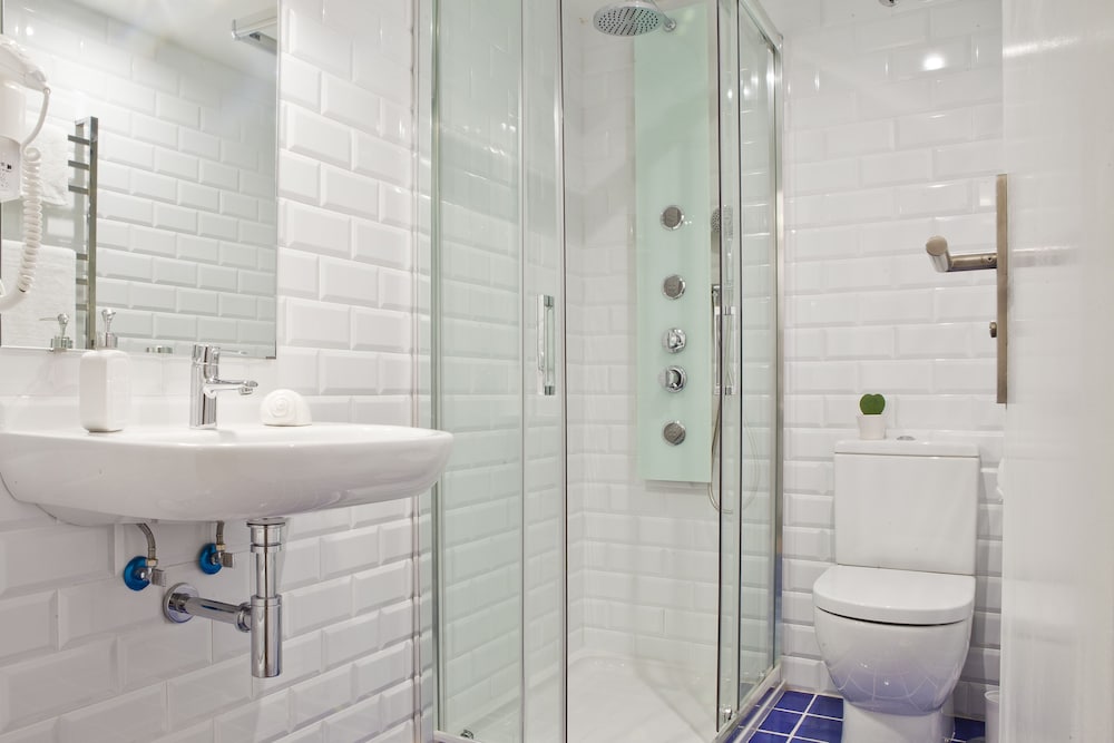 Deluxe Double Room, 1 Double Bed photo 3