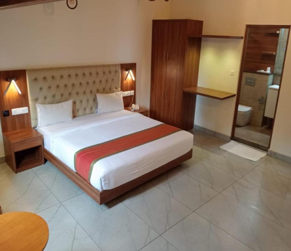 Basic Double Room photo 3
