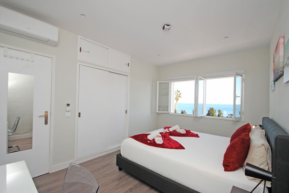 Villa, 5 Bedrooms, Private Pool, Sea View