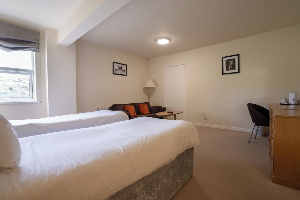 Standard Twin Room, 2 Twin Beds, Canal View photo 1