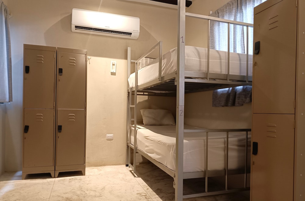 Standard Shared Dormitory, Women only photo 1