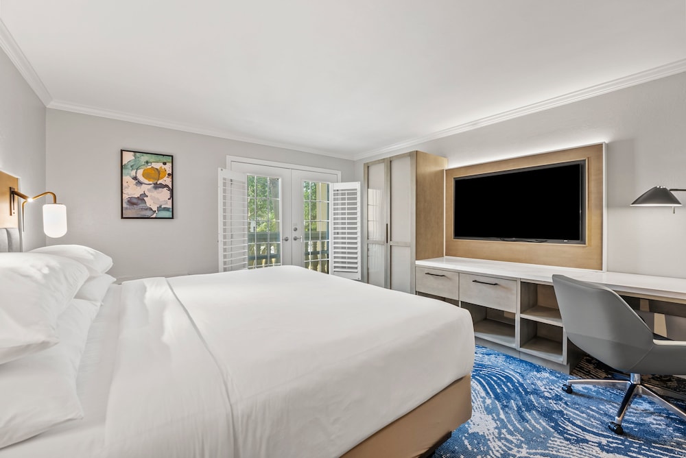 Available room