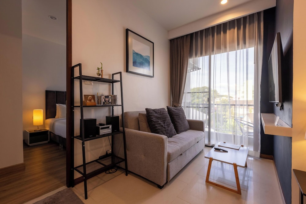 Signature Room