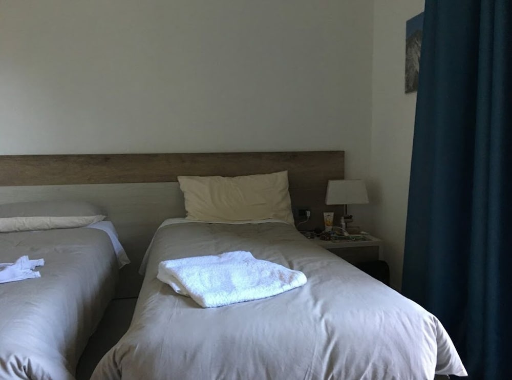 Camera Tripla con Letto Matrimoniale e Letto Singolo (Fantiscritti) photo 2