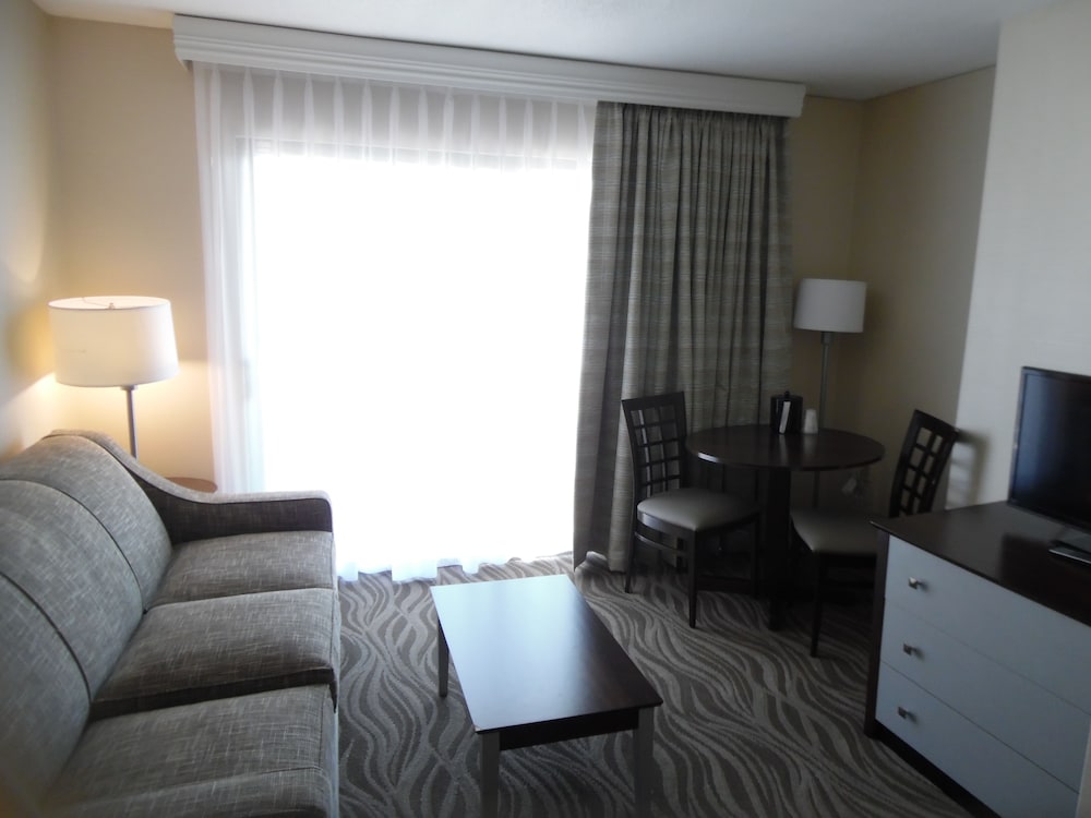 Standard Suite, 2 Queen Beds photo 2