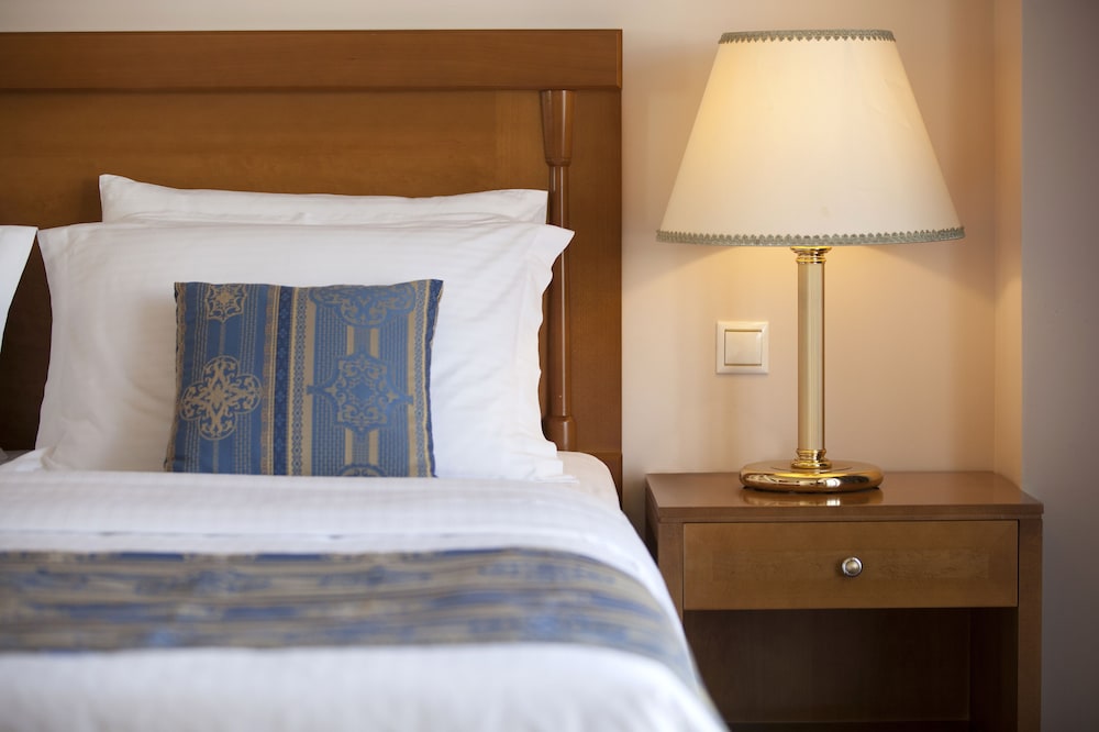 Suite - Photo 3