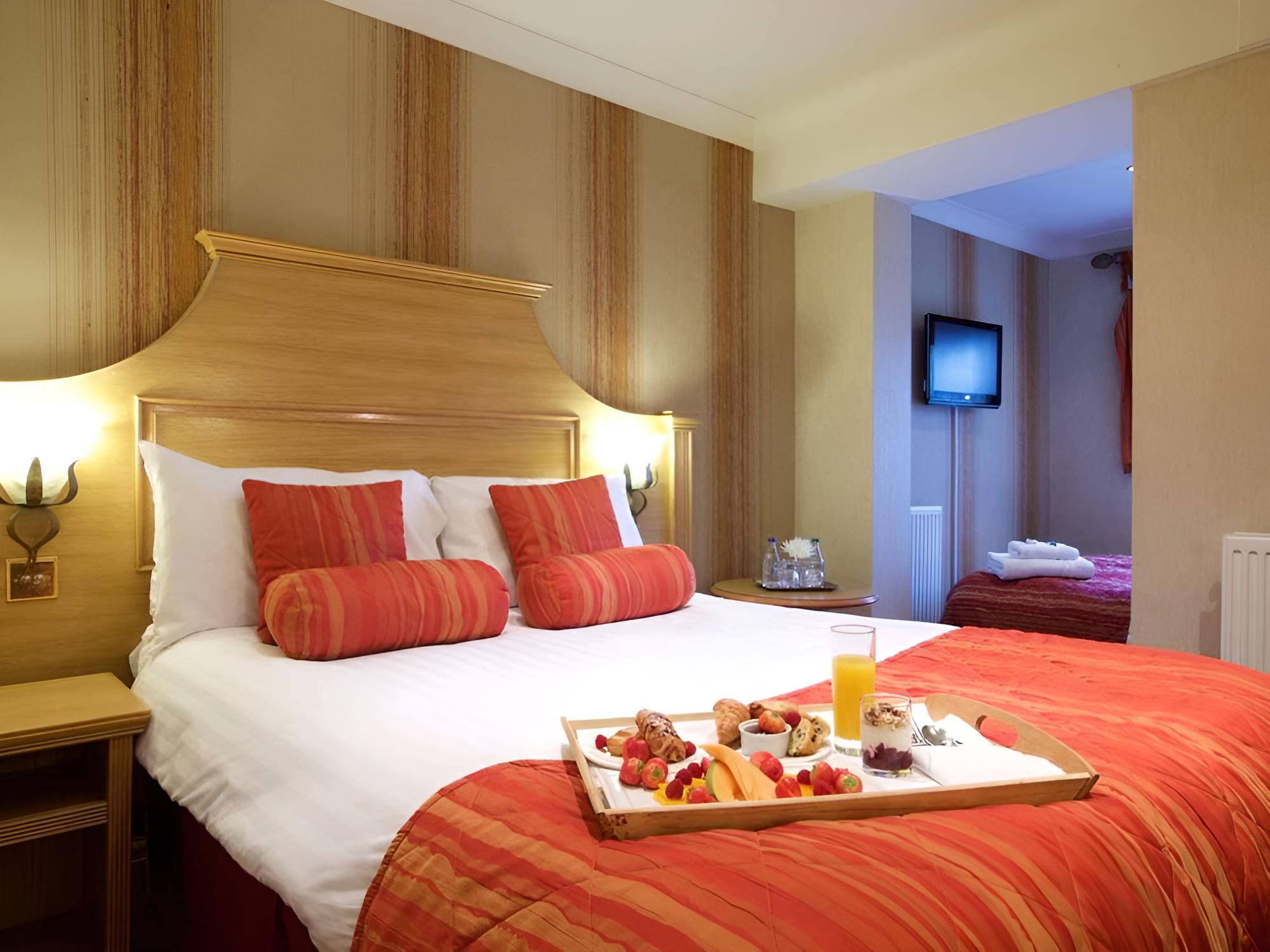 Executive Room, Multiple Beds, Non Smoking photo 3