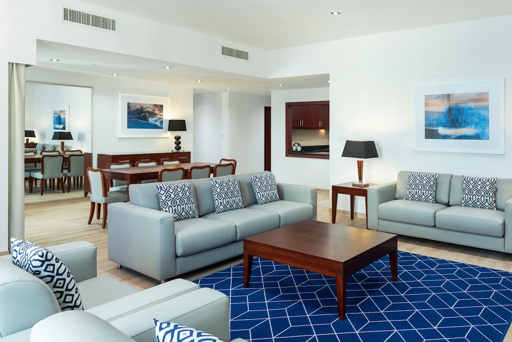 Suite, 2 Bedrooms thumbnail 5