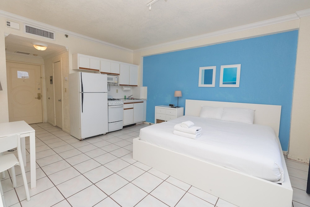 Apartment (1 Bedroom)