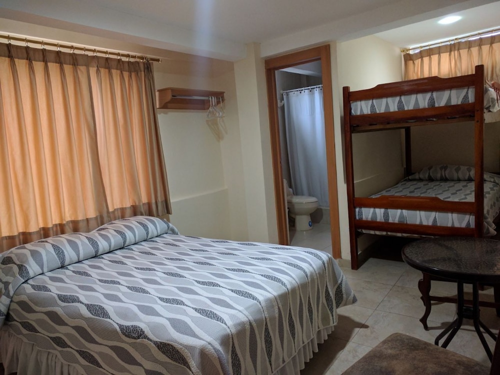 Superior Quadruple Room photo 3