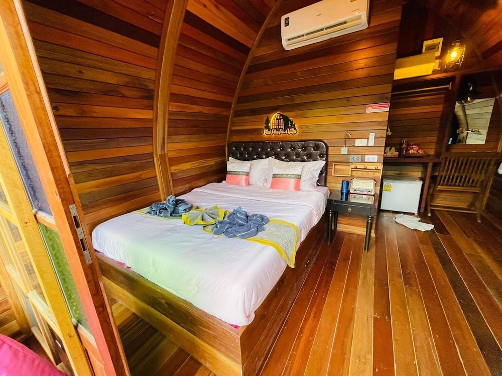 Double Room - Photo 13