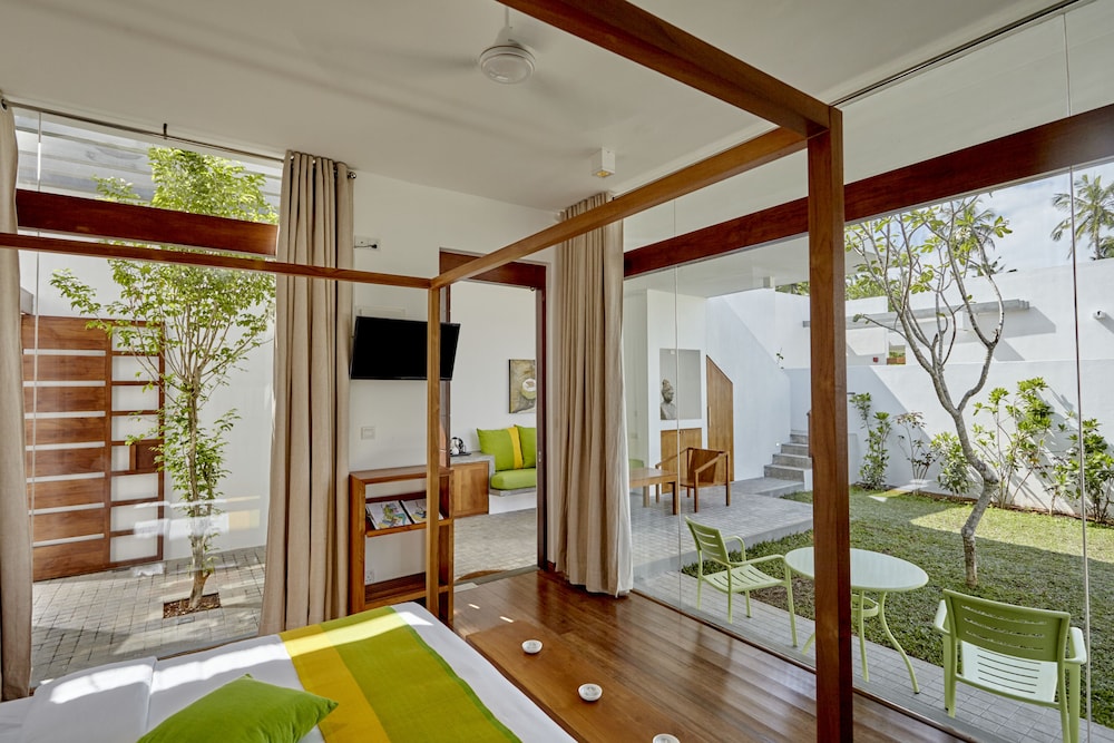 Garden Villa photo 2