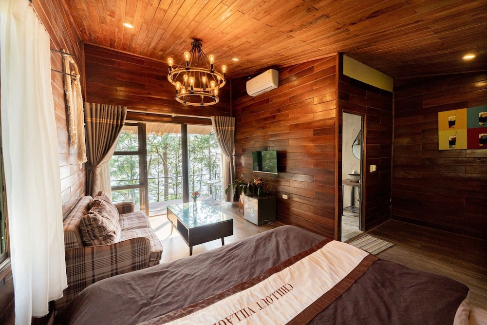 Chalet Swiss,1 Queen Bed photo 2