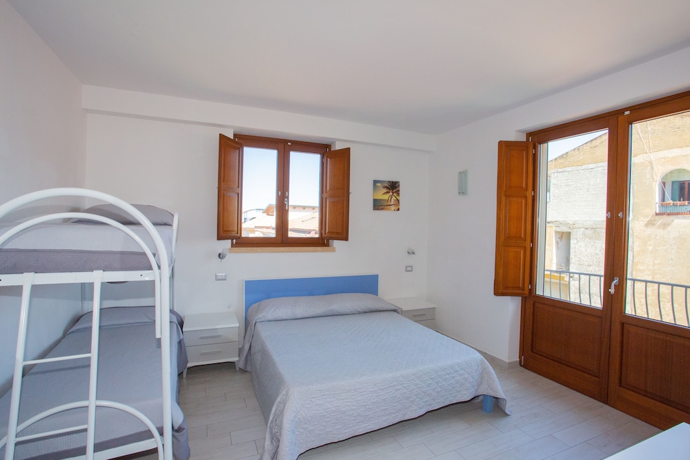 Superior Apartment, Ensuite, Sea View (dafne) photo 1