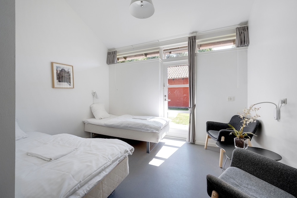 Superior Twin Room (Linen Excluded) photo 2