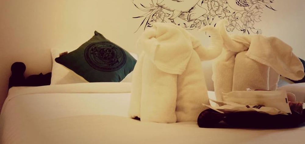 Standard Double Room - Photo 9