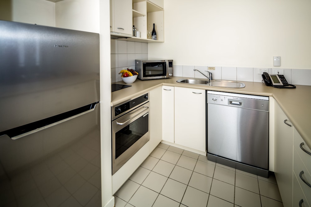 One Bedroom Apartment - Photo 6