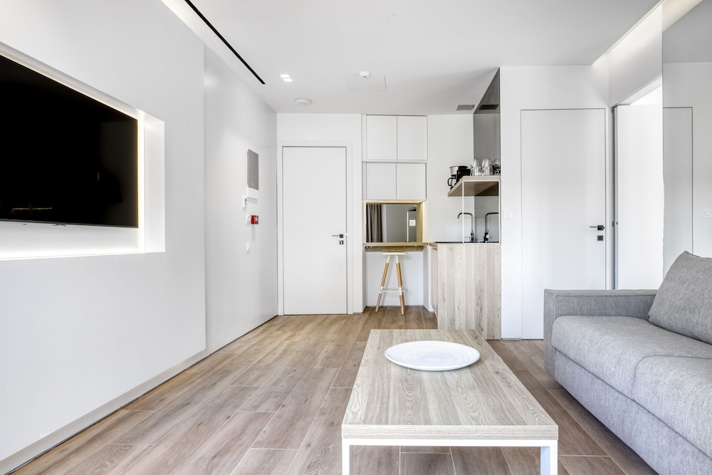 Standard Apartment photo 2