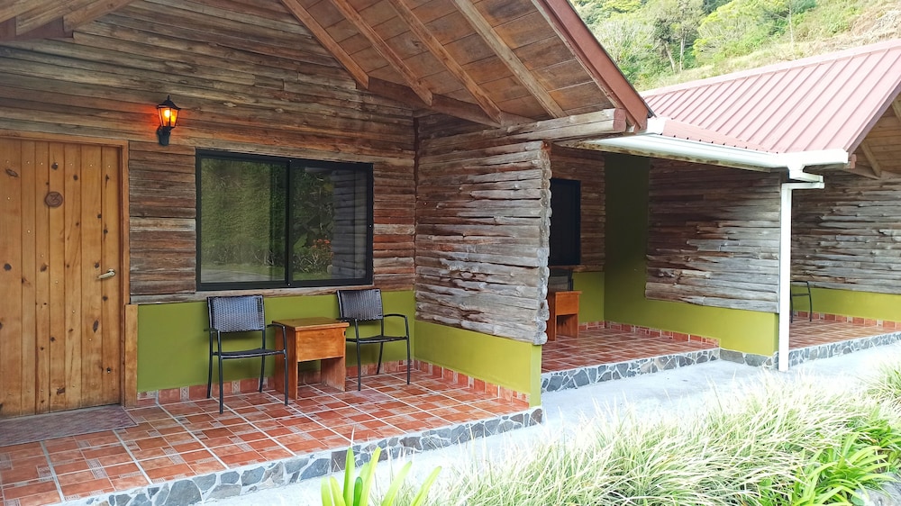 Family Double Room, 2 Double Beds, Courtyard View photo 3