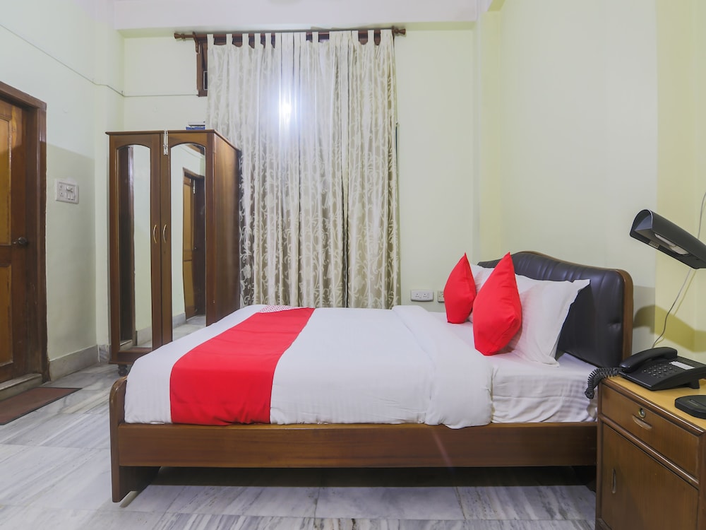 Classic Suite, 1 King Bed photo 2
