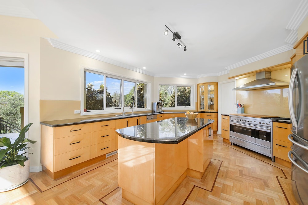 Premier House photo 2