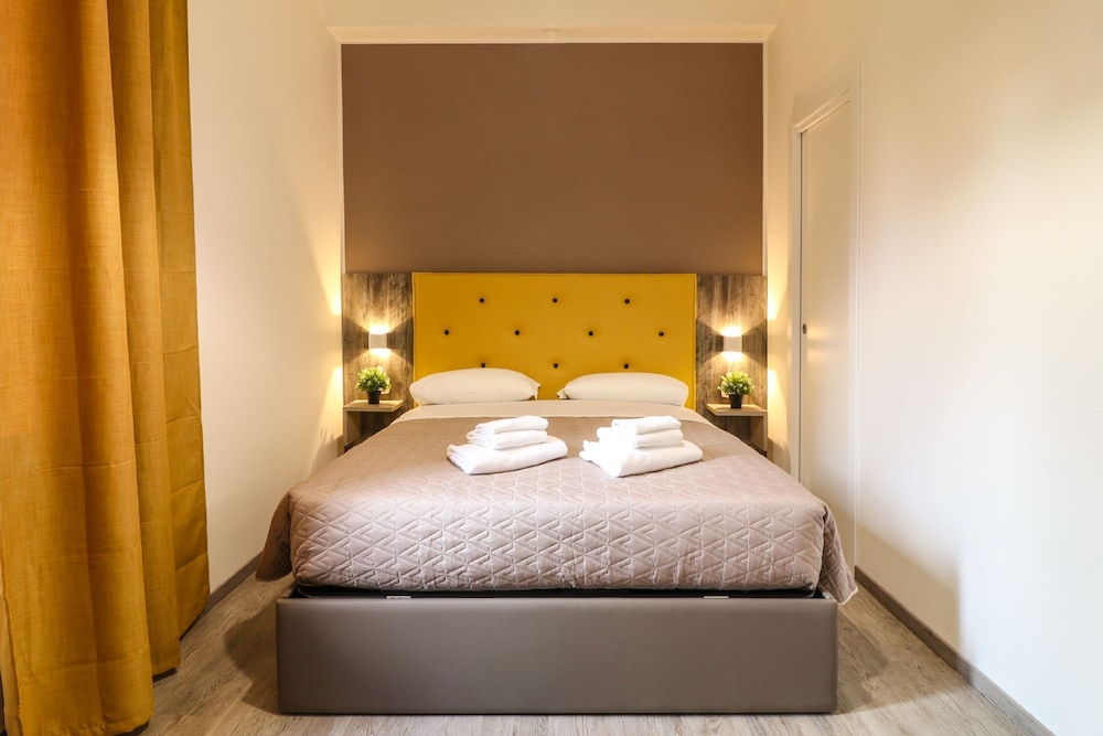 Standard Room, City View photo 2