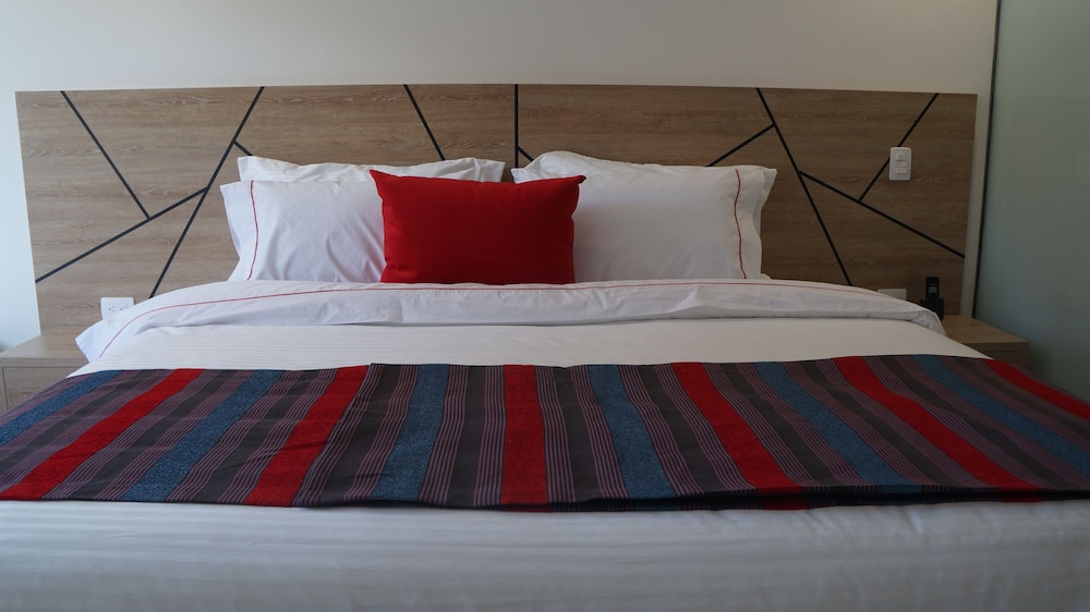 Double Room, 1 Queen Bed photo 1