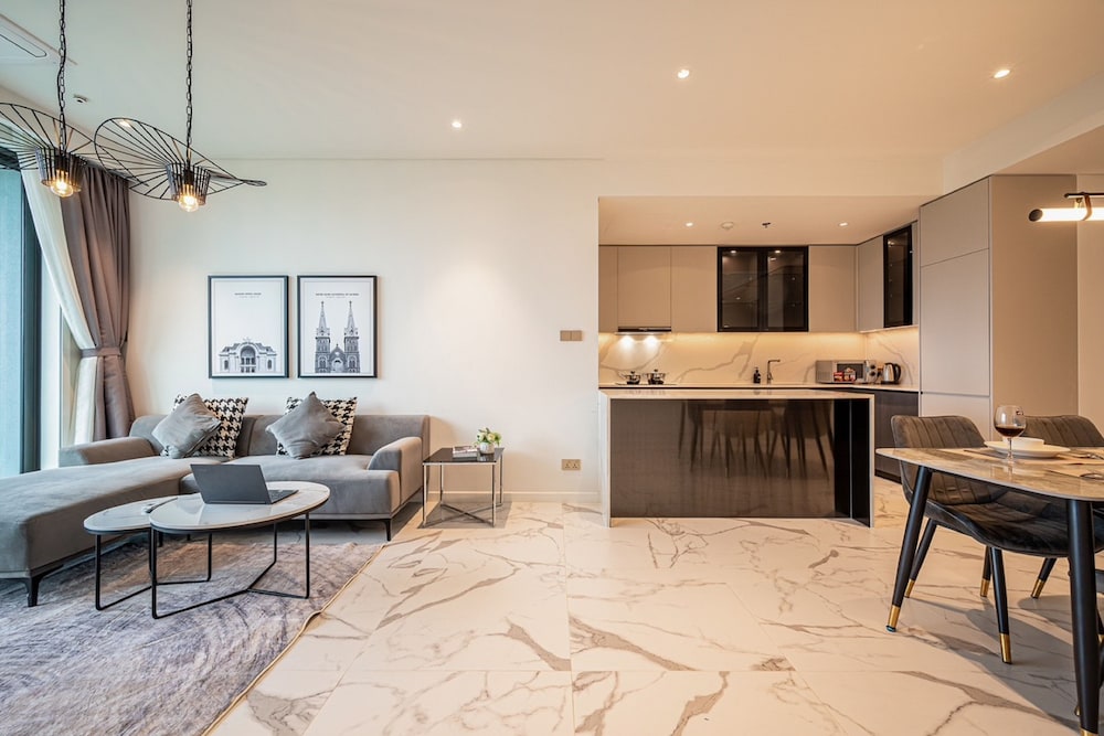 Presidential Suite, 3 Bedrooms, Club Lounge Access, Harbor View