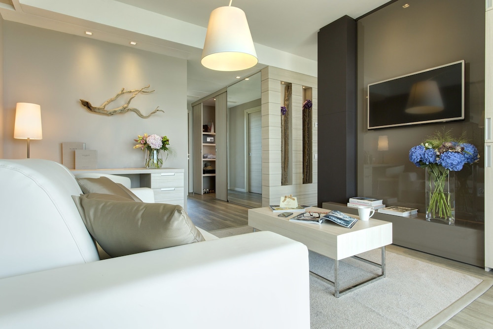 Suite (Prestige) photo 3