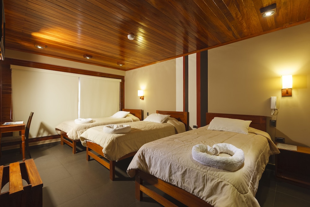 Basic Triple Room photo 2