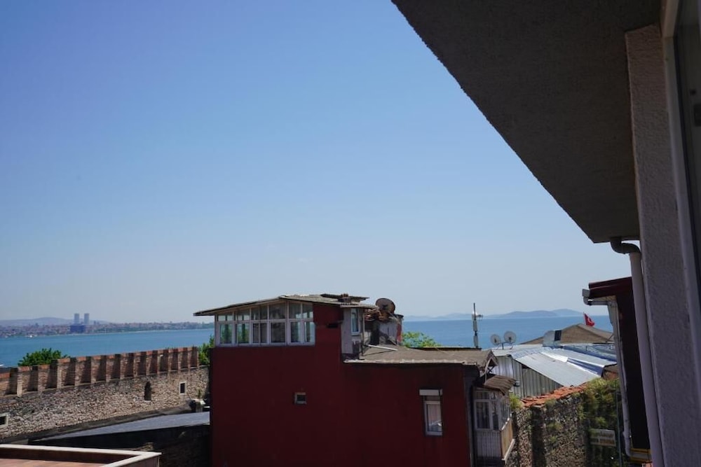 Standard Double or Twin Room, 1 Queen Bed, Sea View photo 1